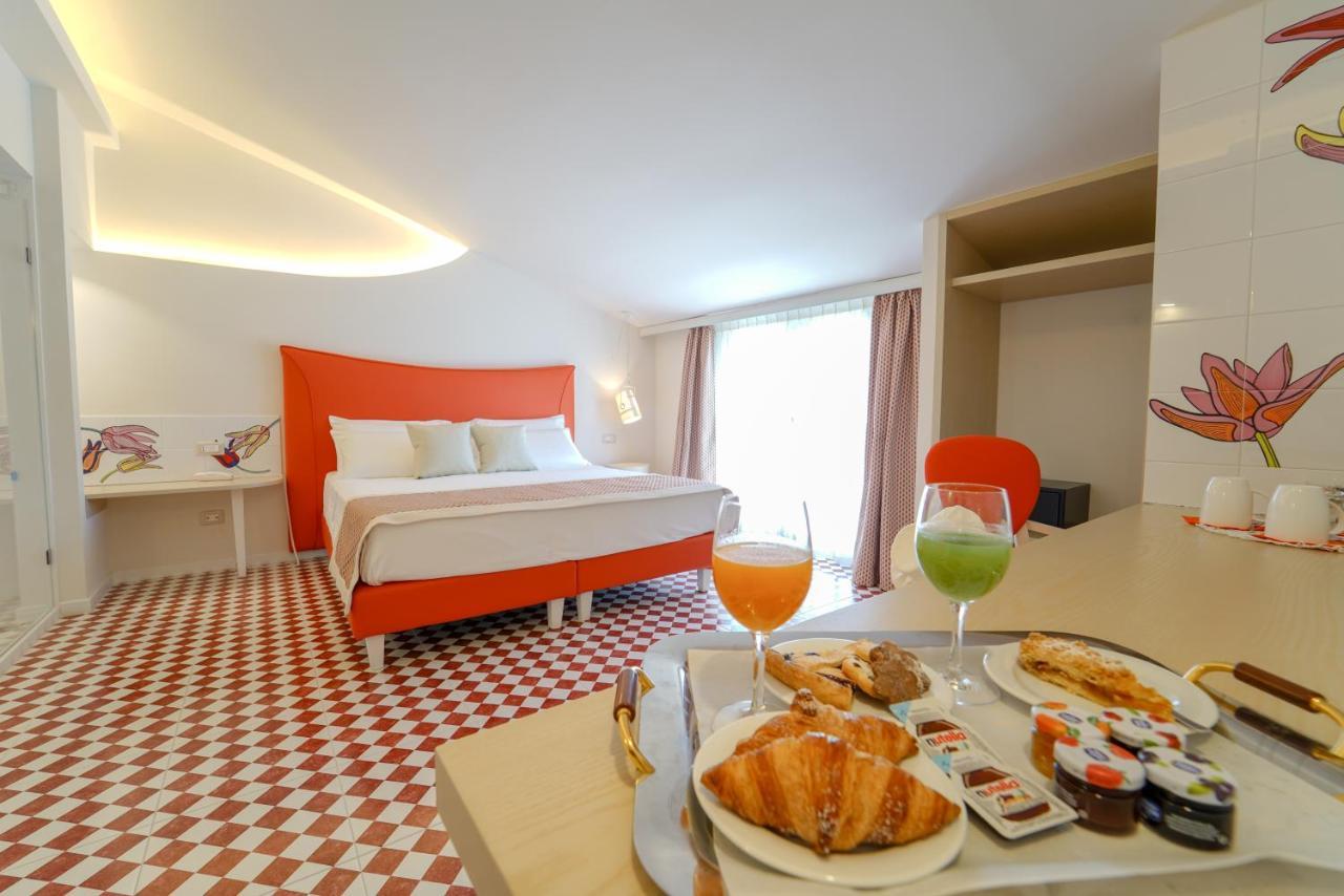Suite Hotel L'Oasi Di Riaci (Adults Only) Santa Domenica  Eksteriør bilde