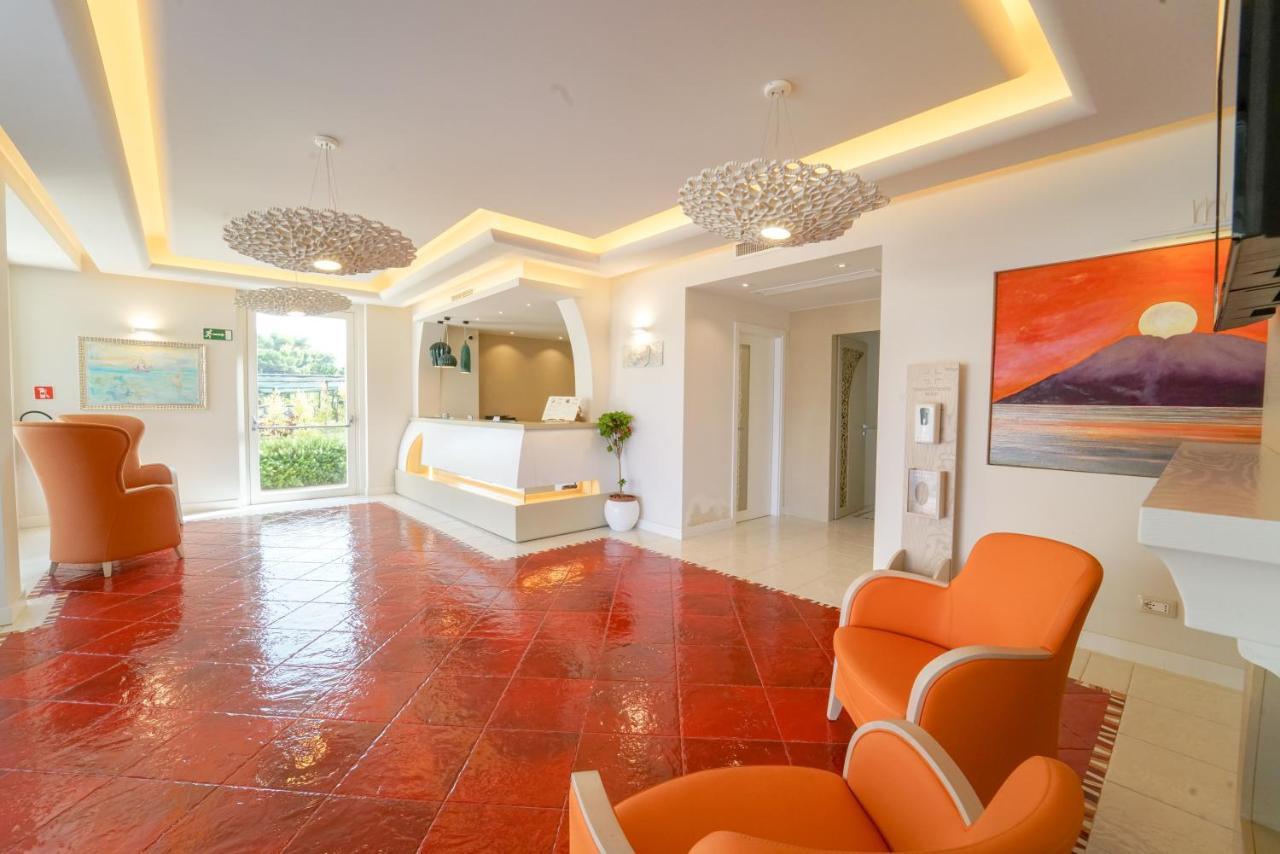 Suite Hotel L'Oasi Di Riaci (Adults Only) Santa Domenica  Eksteriør bilde