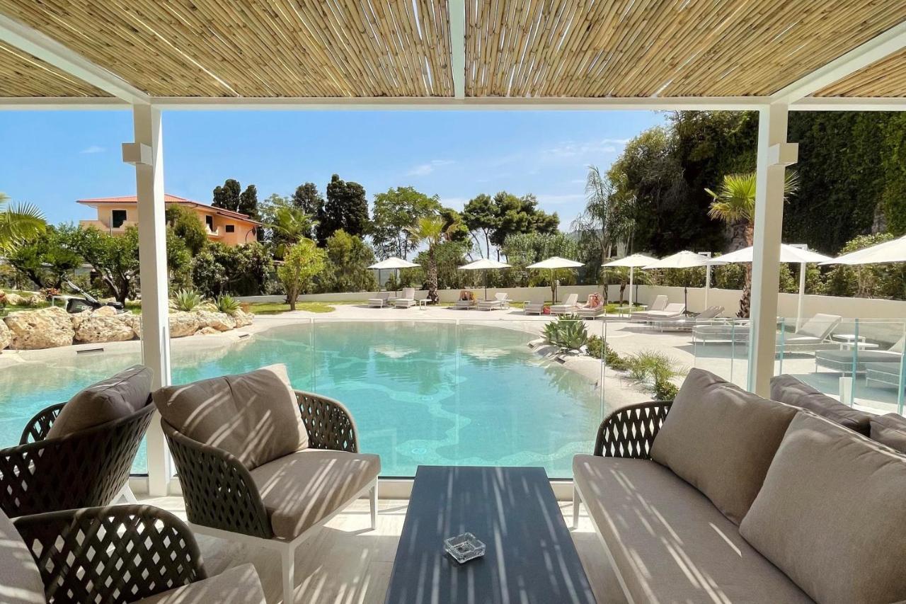 Suite Hotel L'Oasi Di Riaci (Adults Only) Santa Domenica  Eksteriør bilde