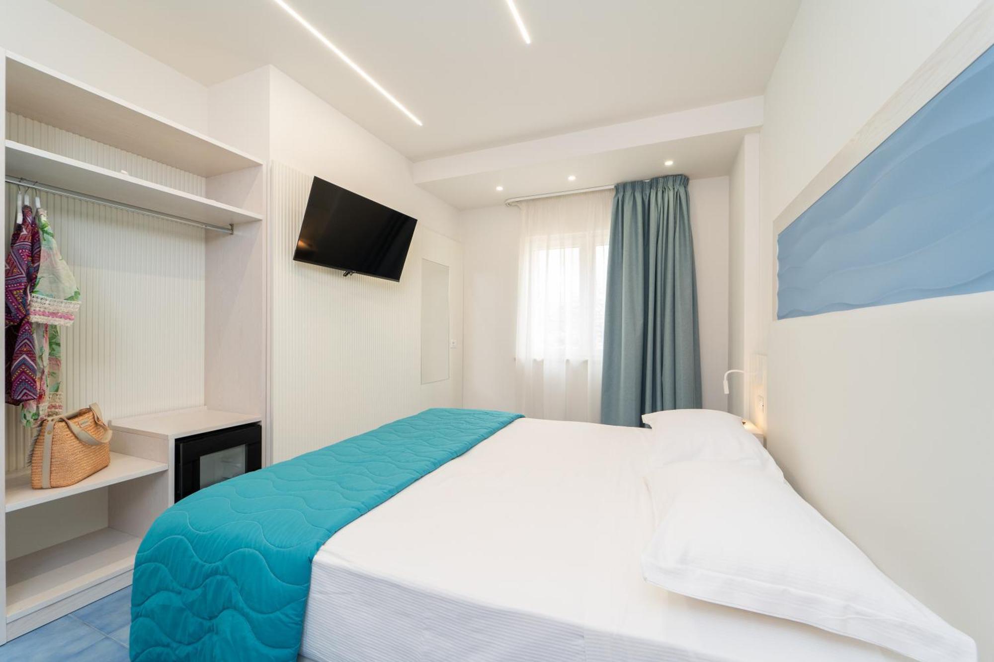 Suite Hotel L'Oasi Di Riaci (Adults Only) Santa Domenica  Eksteriør bilde