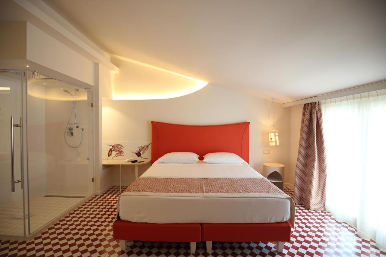 Suite Hotel L'Oasi Di Riaci (Adults Only) Santa Domenica  Eksteriør bilde