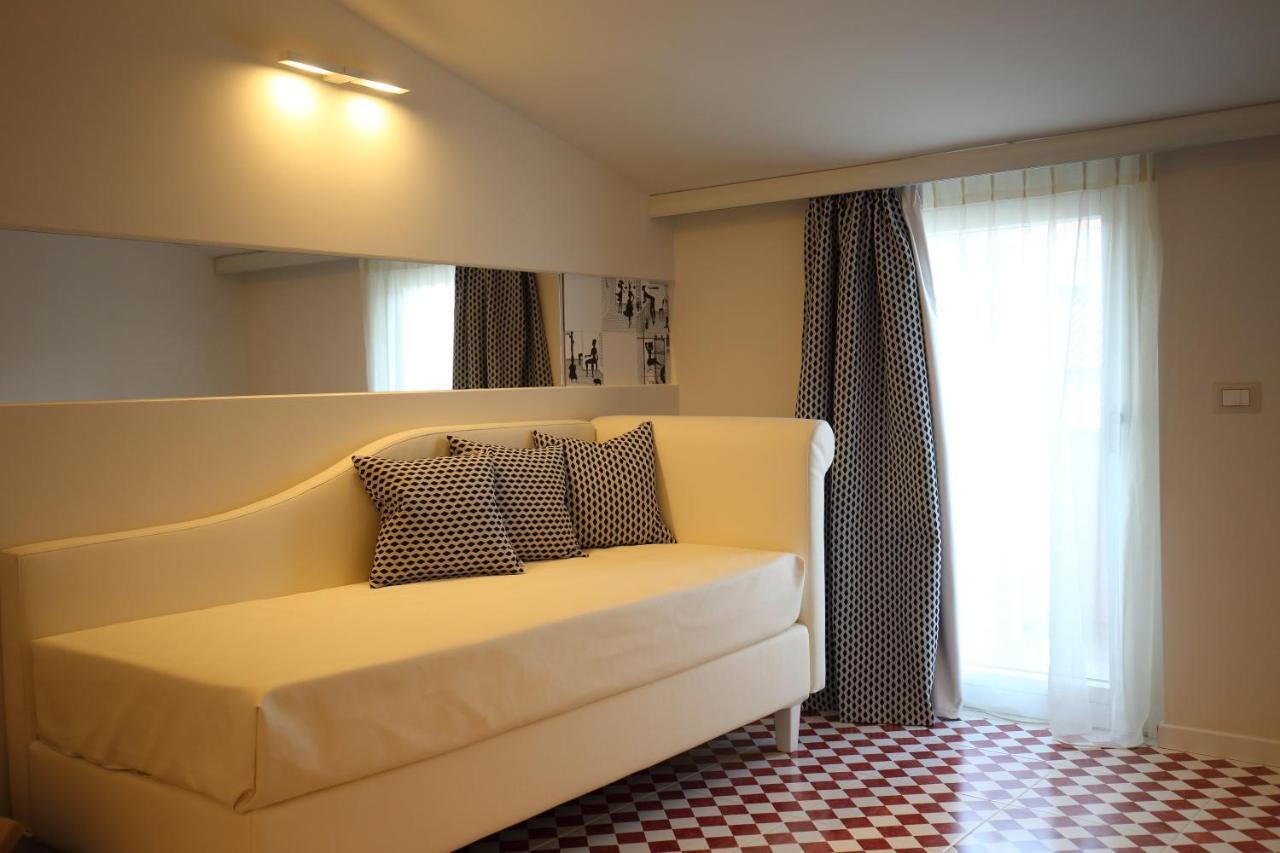 Suite Hotel L'Oasi Di Riaci (Adults Only) Santa Domenica  Eksteriør bilde